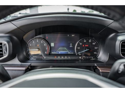 Used 2022 Ford Explorer Limited AWD/4WD image 14