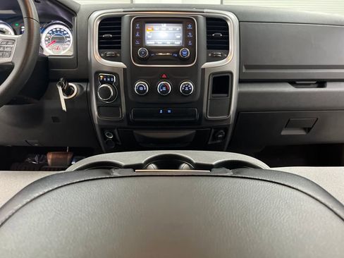 Used 2024 RAM 1500 Classic SLT image 31