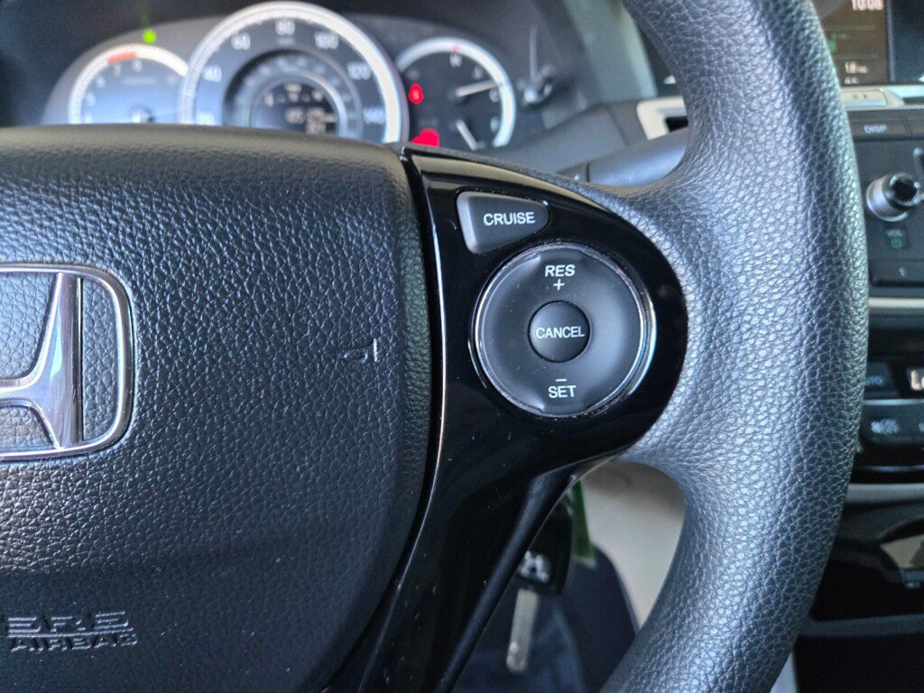 Used 2016 Honda Accord LX image 22