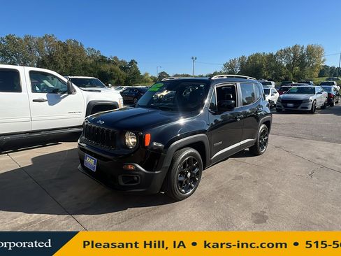 Used 2015 Jeep Renegade Latitude image 1