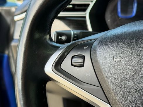 Used 2016 Tesla Model X 90D image 14