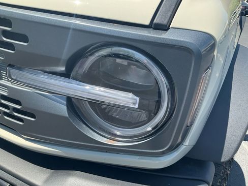 New 2026 Ford Bronco Badlands AWD/4WD image 9