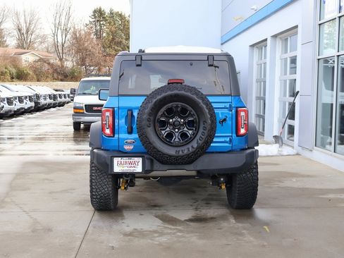 Used 2022 Ford Bronco Wildtrak image 9