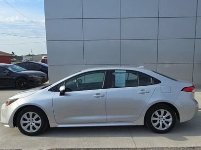 Used 2025 Toyota Corolla LE