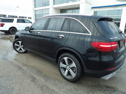 Used 2016 Mercedes-Benz GLC 300 4MATIC image 12