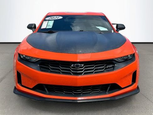 Used 2021 Chevrolet Camaro LT w/ 1LE Track Performance Package RWD image 2