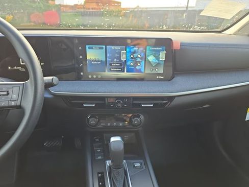 New 2026 Nissan Kicks SV image 21