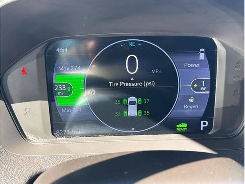 Used 2023 Chevrolet Bolt EUV LT w/ Driver Confidence Package FWD image 15