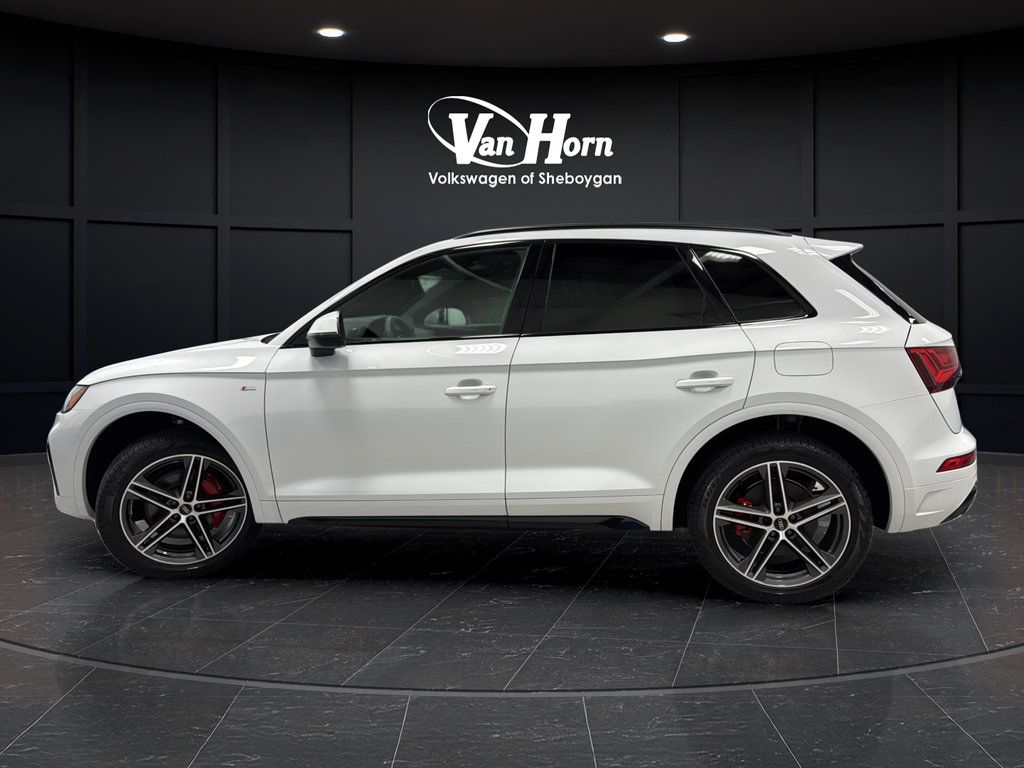 Used 2025 Audi Q5 e Premium Plus w/ Premium Plus Package AWD/4WD image 4