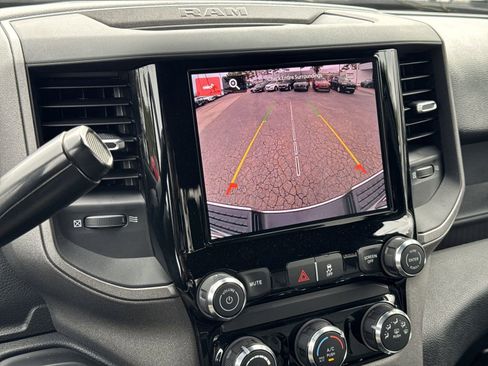 Used 2025 RAM 3500 Tradesman w/ Chrome Appearance Group image 25