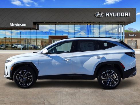 New 2026 Hyundai Tucson Limited AWD/4WD image 2