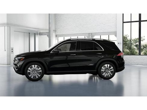 Certified 2025 Mercedes-Benz GLE 450 4MATIC image 35