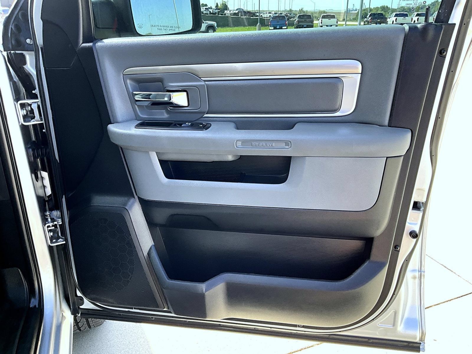 Used 2018 RAM 1500 Big Horn AWD/4WD image 18