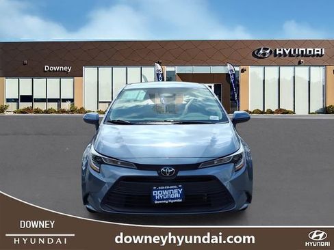 Used 2024 Toyota Corolla LE image 2