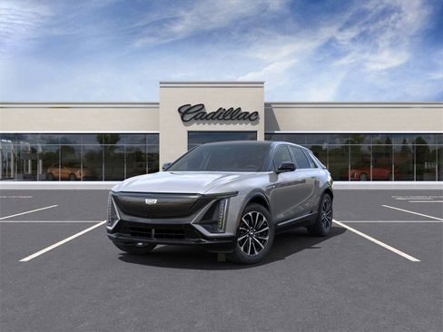 New 2025 Cadillac Lyriq Sport image 8