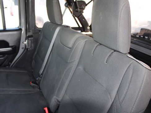 Used 2020 Jeep Wrangler Unlimited Sport image 22