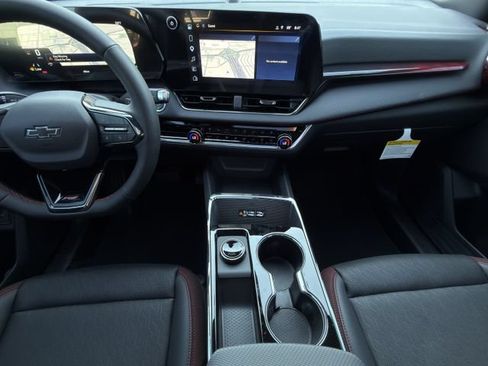New 2027 Chevrolet Equinox RS w/ Safety and Technology Package FWD image 12
