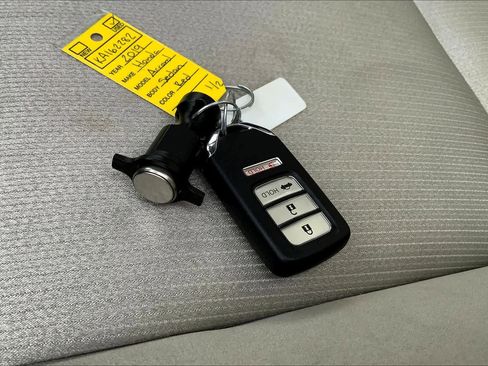 Used 2019 Honda Accord LX image 14