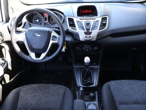 Used 2012 Ford Fiesta SE FWD image 21