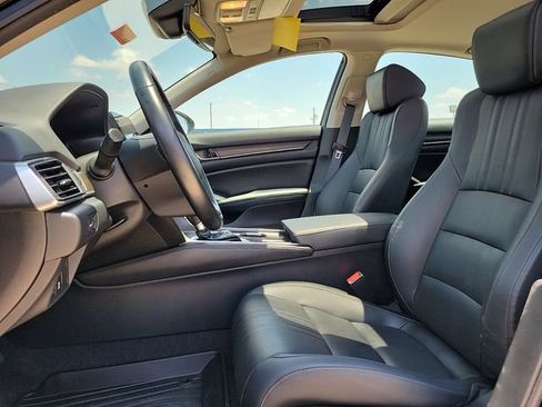 Used 2022 Honda Accord EX-L image 12