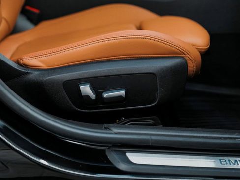 Used 2023 BMW 330e xDrive image 38