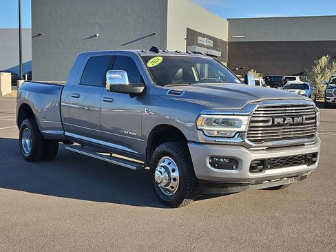 Used 2024 RAM 3500 Laramie w/ Towing Technology Group AWD/4WD image 7