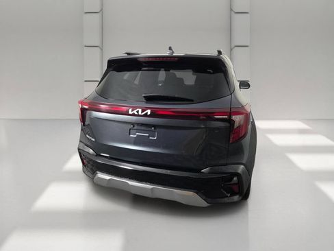 Used 2024 Kia Seltos EX FWD image 6