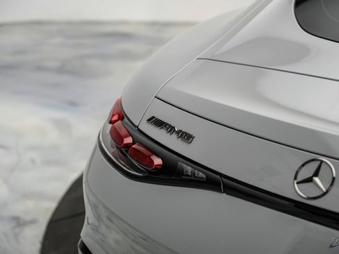 Used 2024 Mercedes-Benz AMG GT 55 image 18