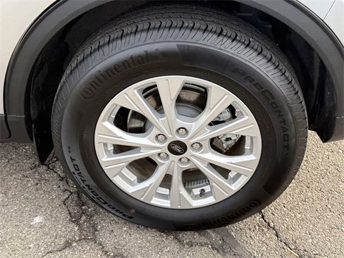 Certified 2023 Ford Escape Active w/ Tech Pack #2 image 5