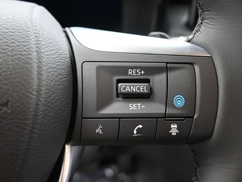 Used 2025 INFINITI QX60 Luxe w/ Vision Package AWD/4WD image 16