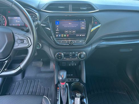 Used 2021 Chevrolet TrailBlazer RS w/ Sun and Liftgate Package AWD/4WD image 12