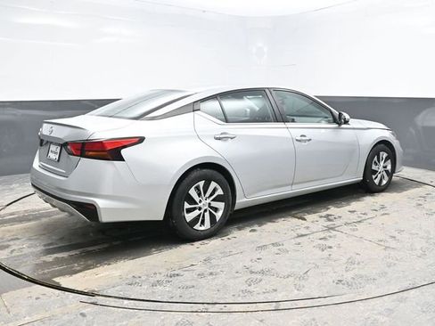 Used 2021 Nissan Altima 2.5 S image 7
