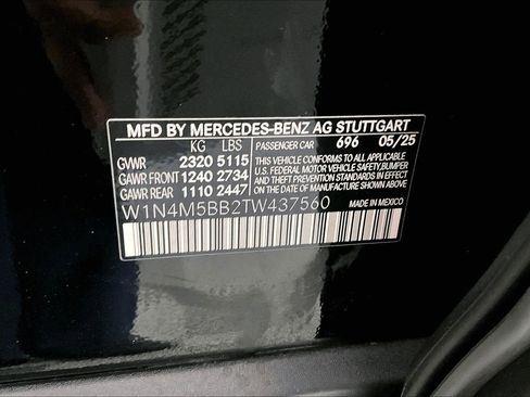 Used 2026 Mercedes-Benz GLB 35 AMG 4MATIC image 32