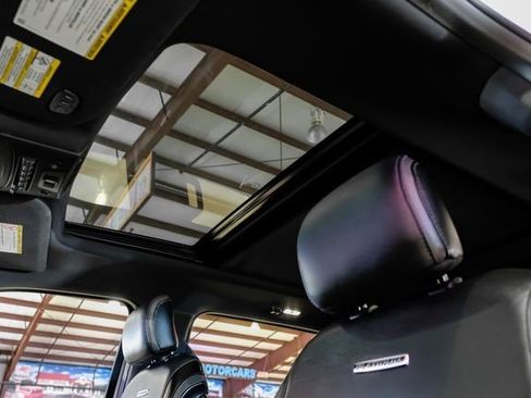 Used 2017 Ford F350 Platinum w/ Platinum Ultimate Package image 7