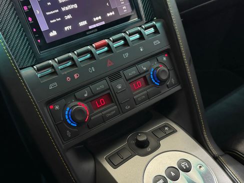 Used 2006 Lamborghini Gallardo SE Coupe 2D image 20