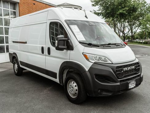 Used 2023 RAM ProMaster 2500 FWD image 5