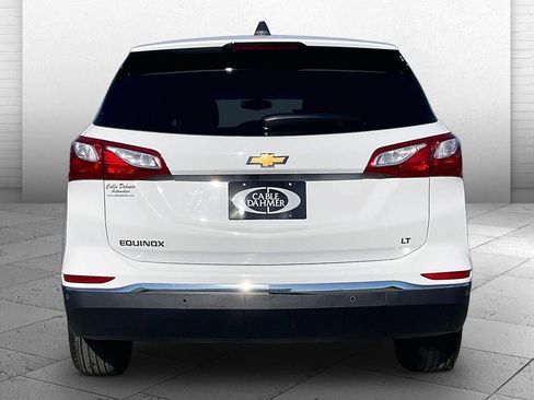 Used 2018 Chevrolet Equinox LT FWD image 3