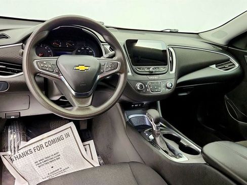 Used 2024 Chevrolet Malibu LT FWD image 11