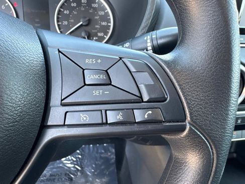 Used 2024 Nissan Sentra S FWD image 28