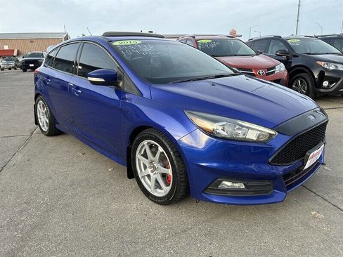 Used 2015 Ford Focus ST image 7