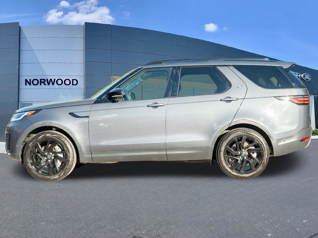 Certified 2025 Land Rover Discovery S AWD/4WD image 7