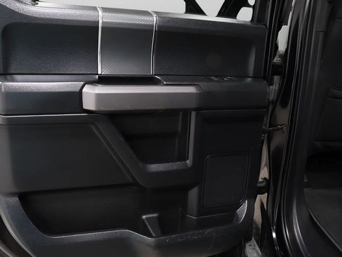 Used 2019 Ford F150 XLT w/ Equipment Group 302A Luxury AWD/4WD image 25