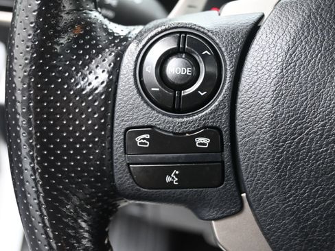 Used 2016 Lexus IS 200t RWD image 22