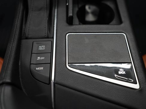Used 2017 Cadillac CT6 Luxury AWD/4WD image 22
