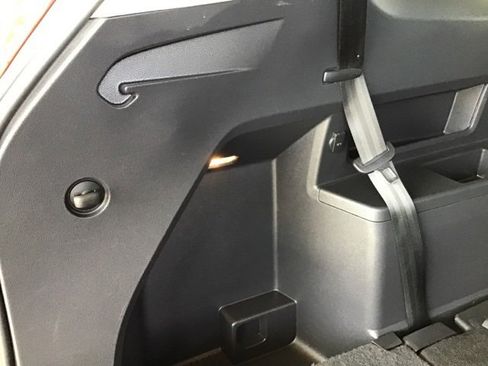 Used 2021 Volkswagen Atlas SEL Premium image 53