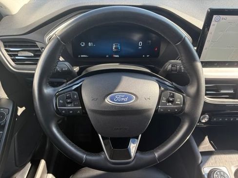 Used 2023 Ford Escape Platinum AWD/4WD image 24