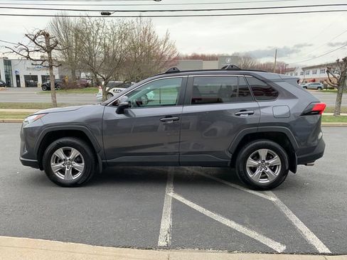 Used 2023 Toyota RAV4 XLE image 6