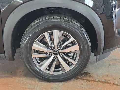 Used 2023 Nissan Pathfinder SL image 8