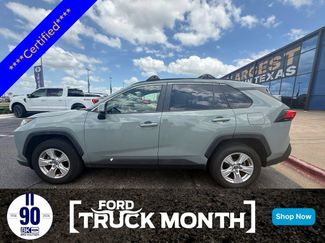 Used 2019 Toyota RAV4 XLE w/ Convenience Package FWD video 1