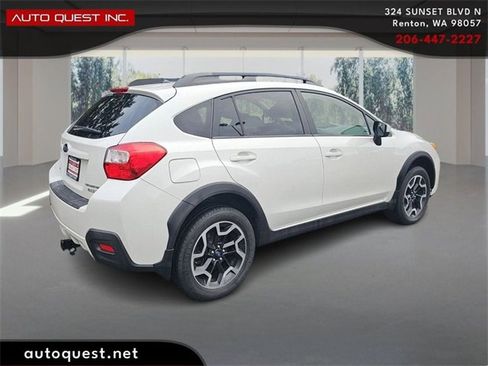 Used 2017 Subaru Crosstrek 2.0i Premium image 5